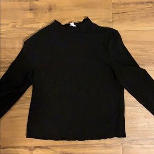Cropped black turtleneck